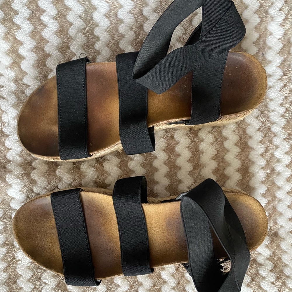 Steve Madden Elastic Wedges
